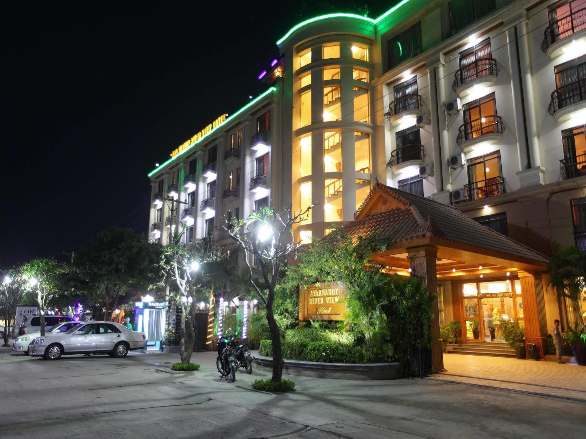 缅甸伊洛瓦底江河海景酒店 曼德勒 外观 照片